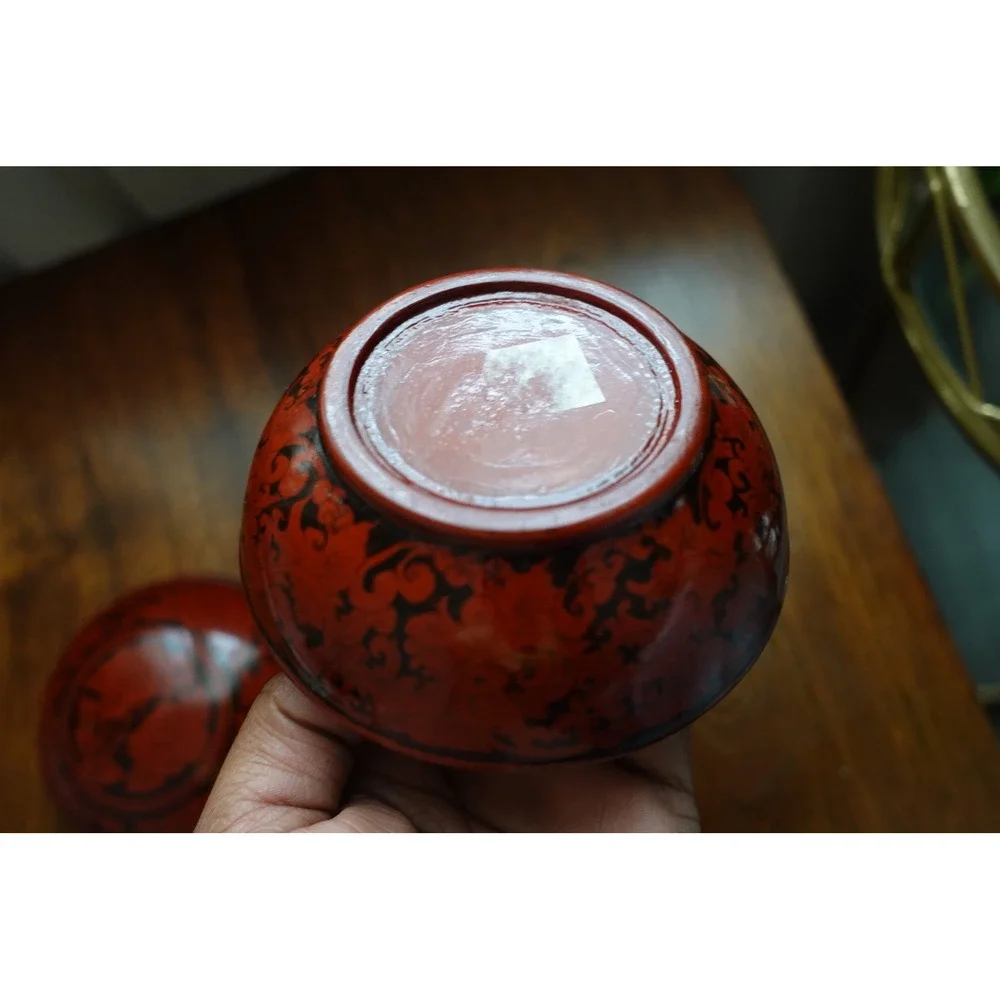 Vintage Red Lacquerware Trinket Box Round Lidded Jewelry Storage Container